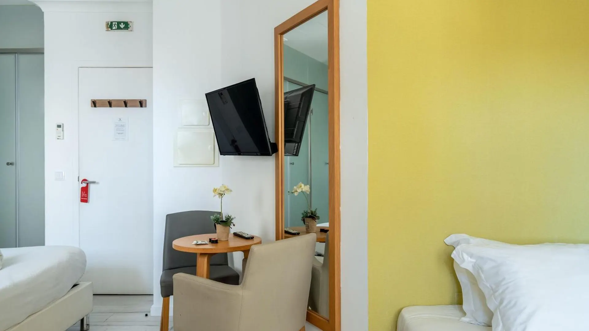 *** Guest house Cozy Avenida Guesthouse Lisbon Portugal