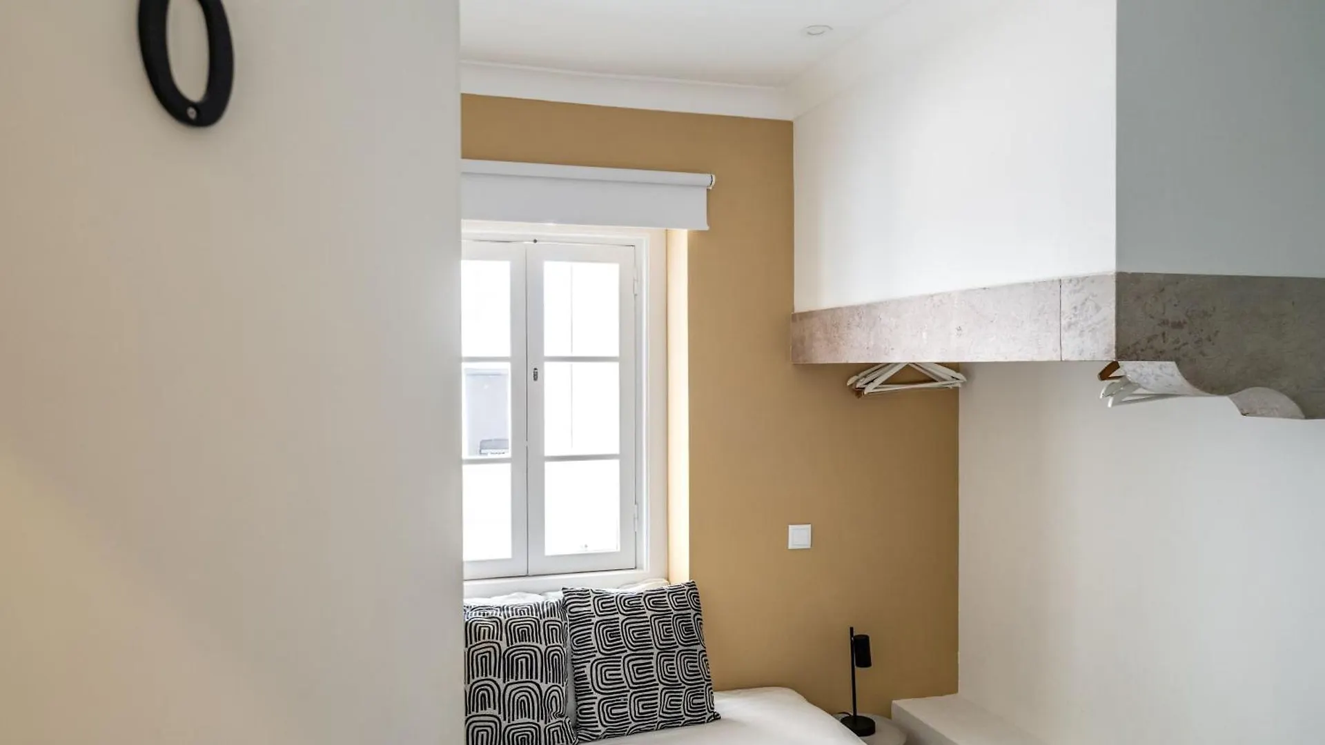 Cozy Avenida Guesthouse Lisbon Portugal