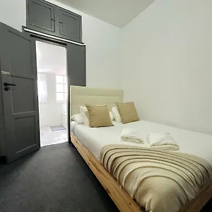 Casa de hóspedes Cost Arroios