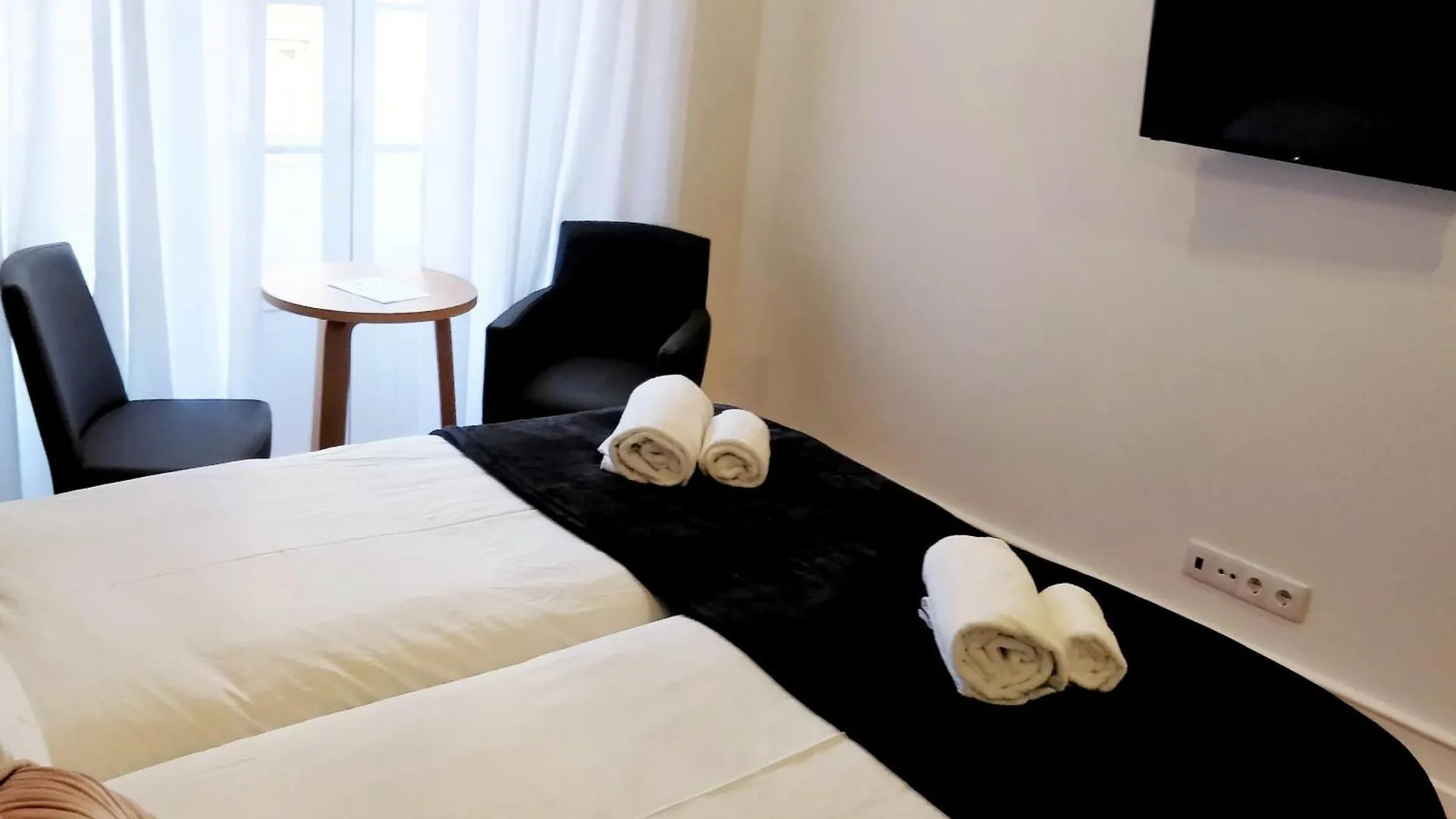 *** Pensión Cozy Avenida Guesthouse Lisboa Portugal